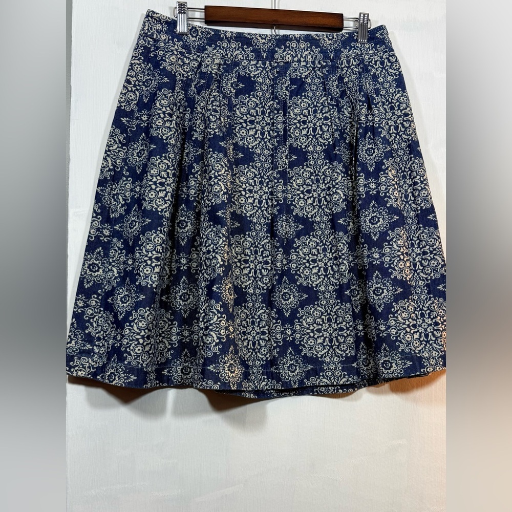 LOFT Navy and Cream A-Line Skirt